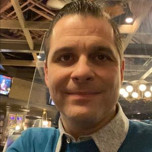 Meet your Posher, Aaron